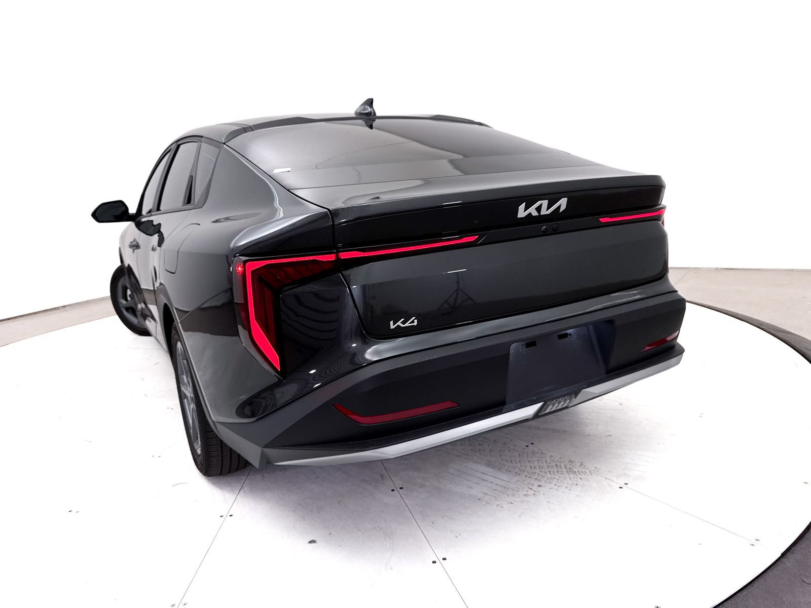 Used 2025 Kia K4 FWD image 6