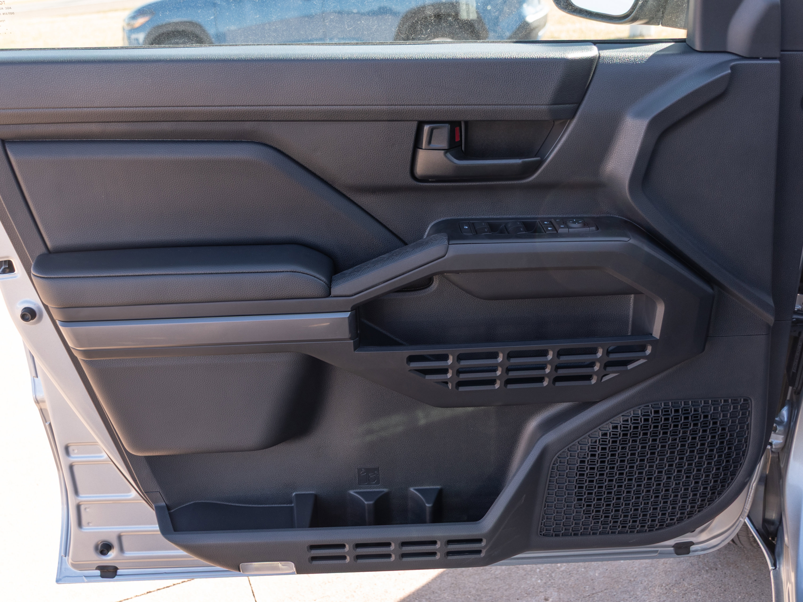 New 2026 Toyota Tacoma SR5 image 9