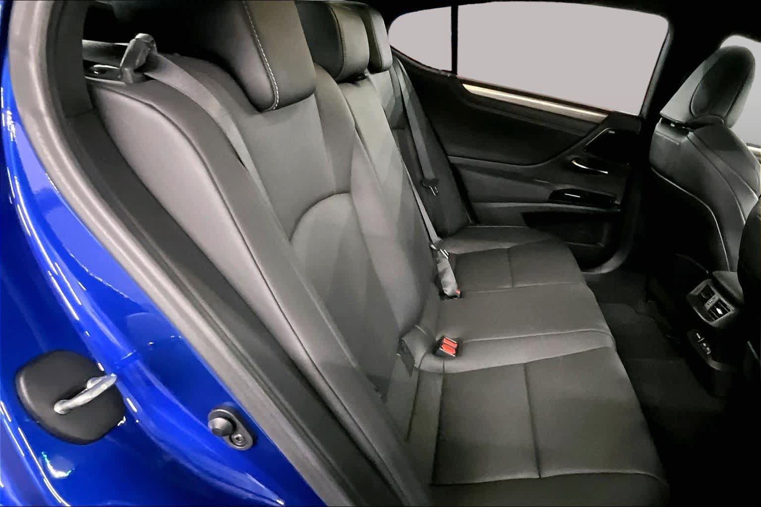 Used 2023 Lexus ES 350 F Sport w/ Accessory Package (Z1) FWD image 21