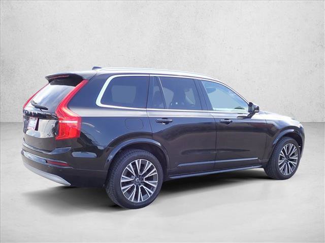 Used 2022 Volvo XC90 T5 Momentum w/ Advanced Package AWD/4WD image 4