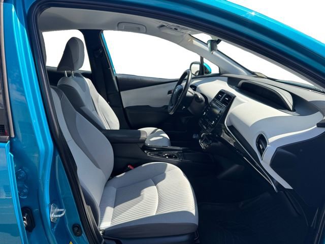Certified 2020 Toyota Prius Prime LE FWD image 17