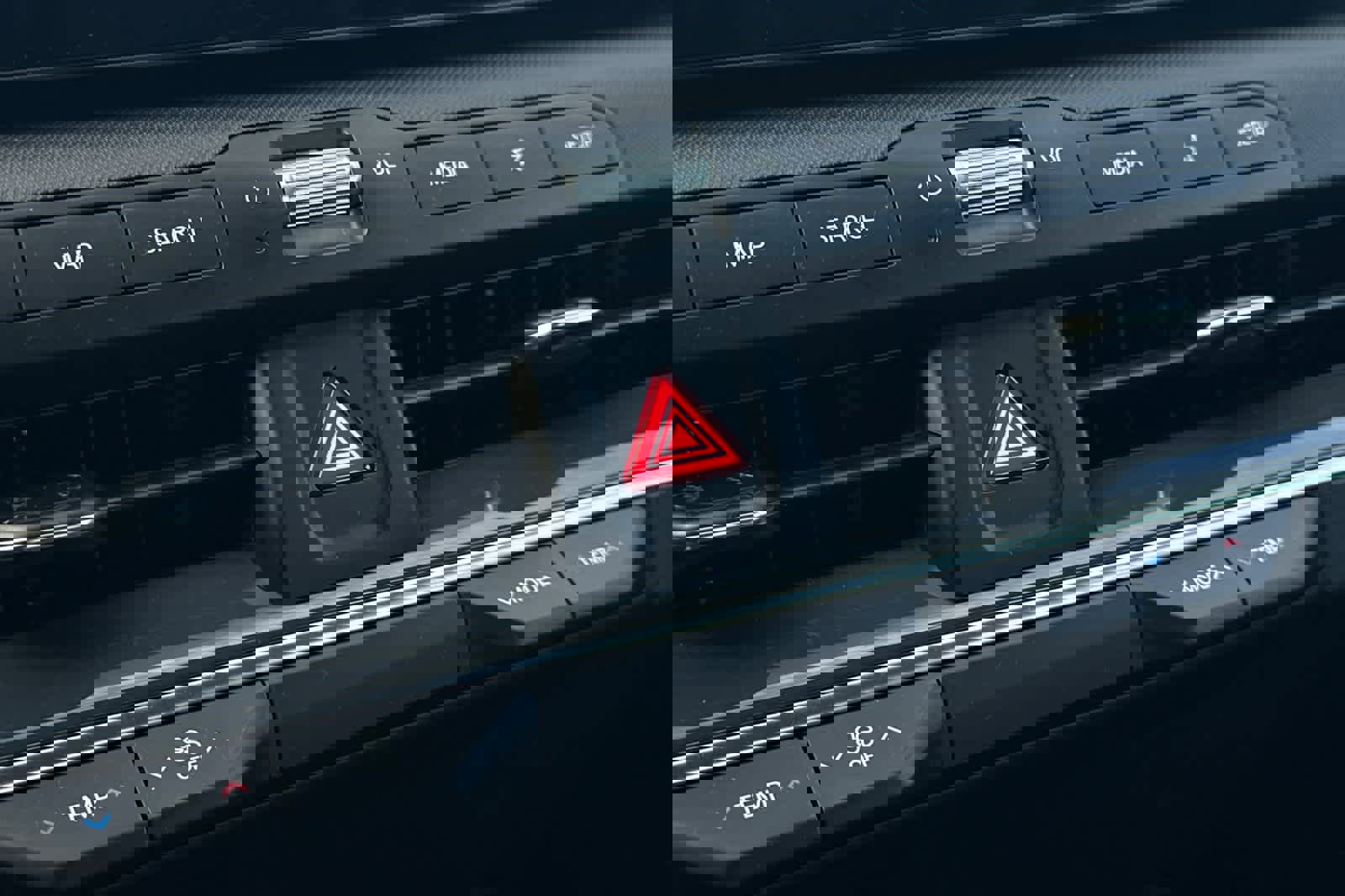 Used 2025 Kia K4 EX image 19