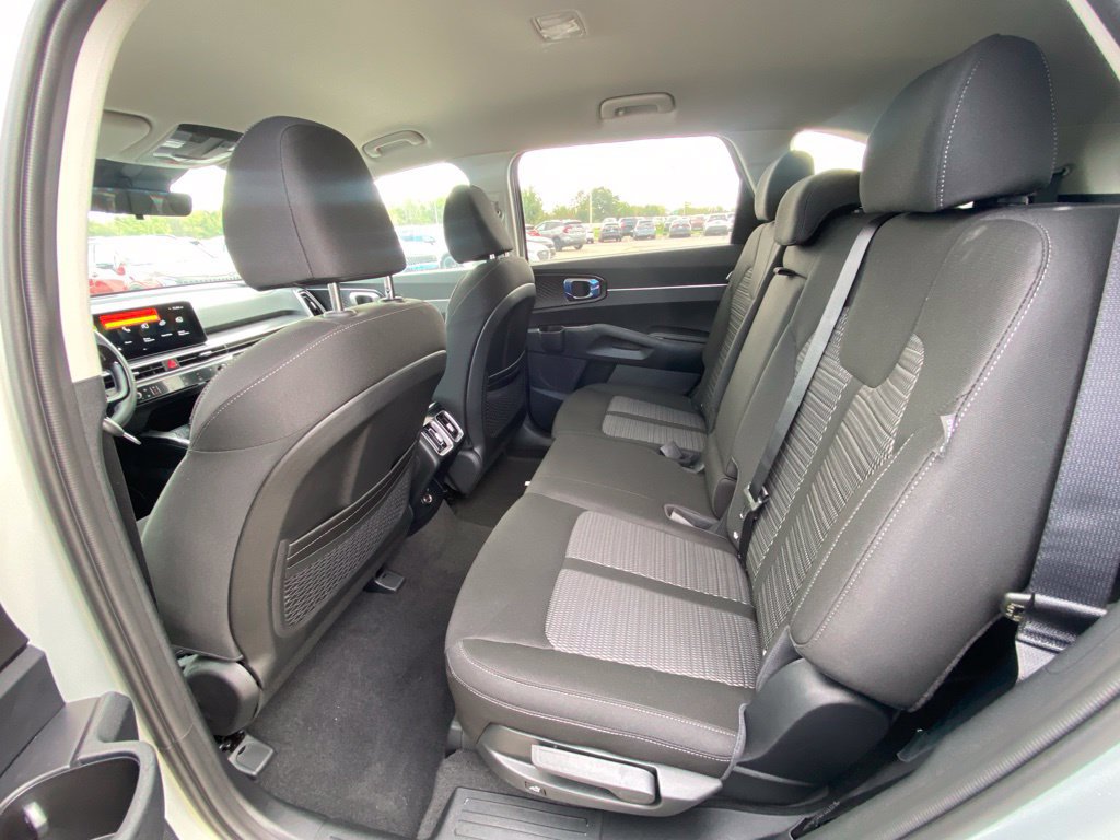 New 2026 Kia Sorento LX FWD image 20