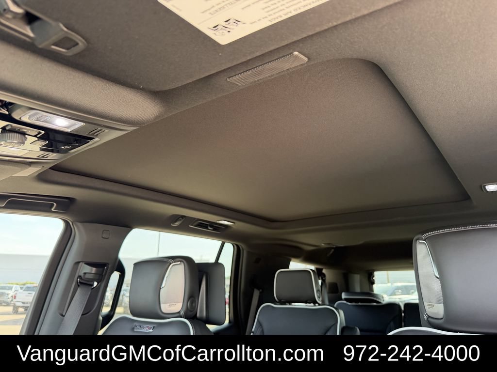New 2026 GMC Yukon AT4 Ultimate w/ LPO, Floor Liner Package AWD/4WD image 22