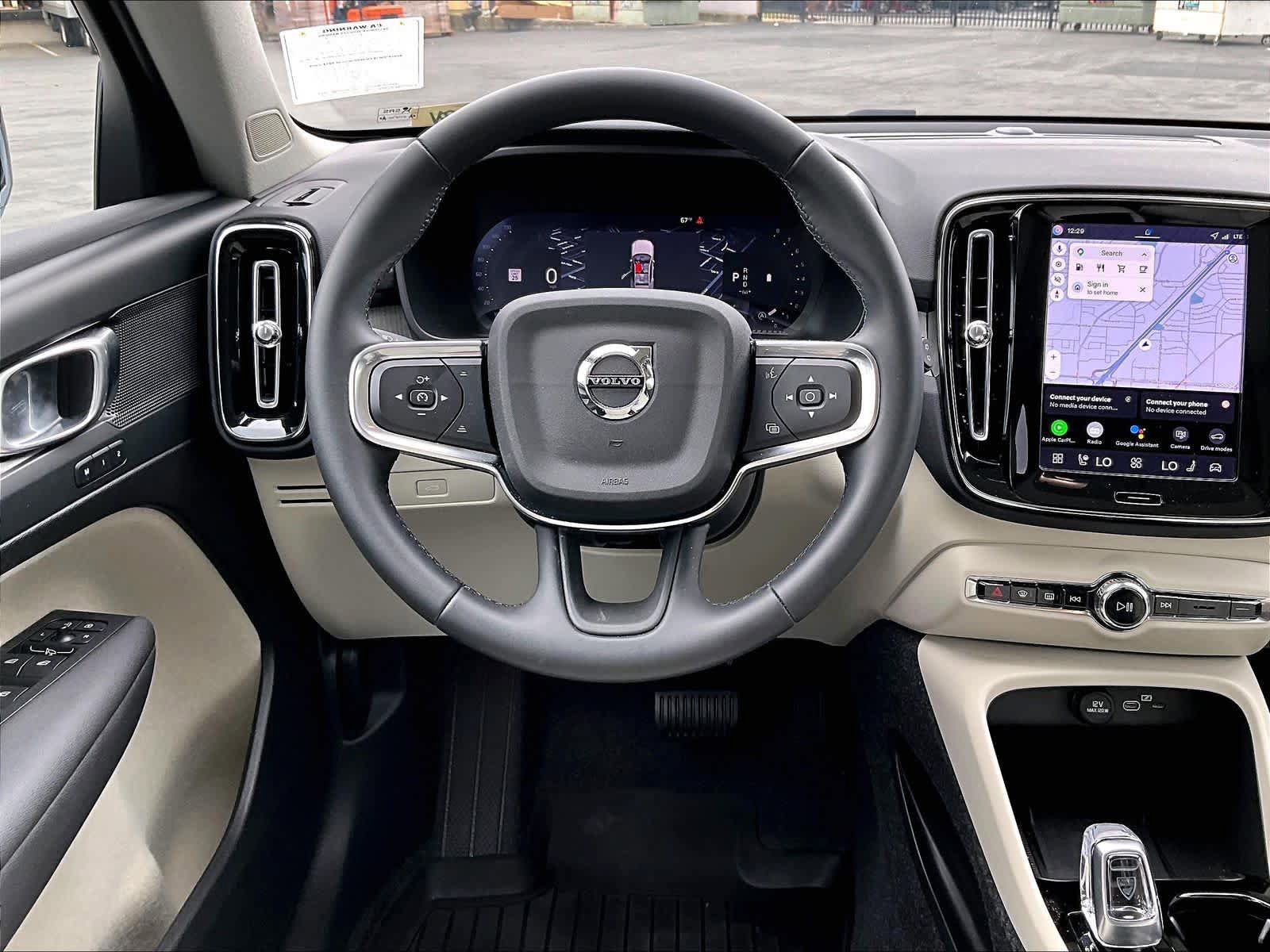 Used 2026 Volvo XC40 B5 Plus w/ Protection Package Premier image 7