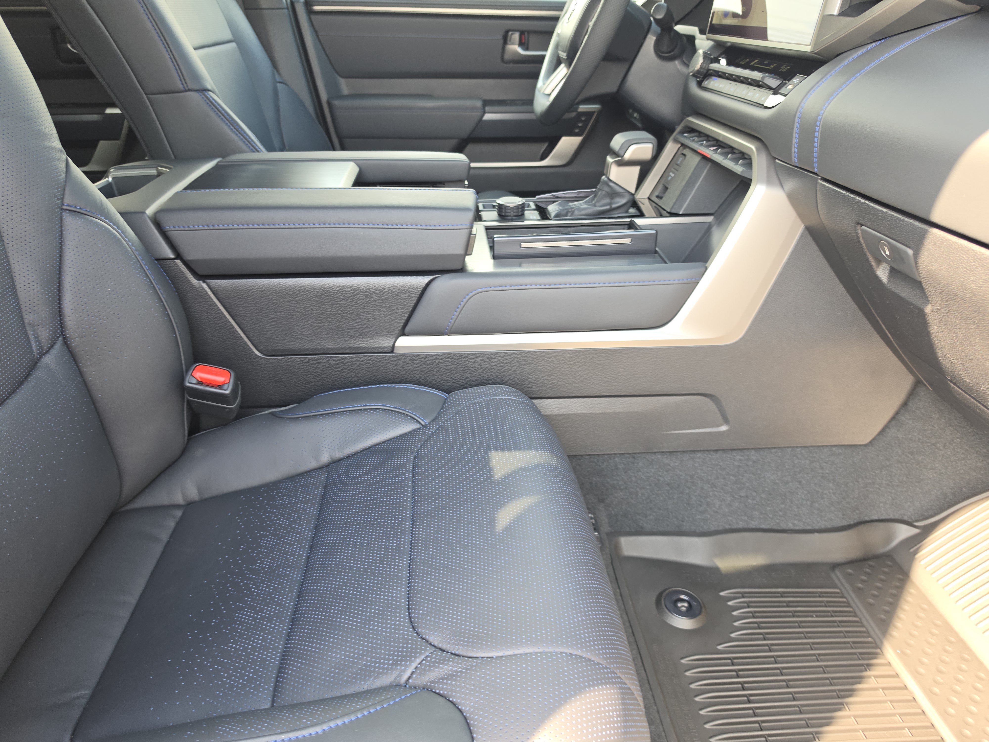 New 2026 Toyota Sequoia Platinum AWD/4WD image 16