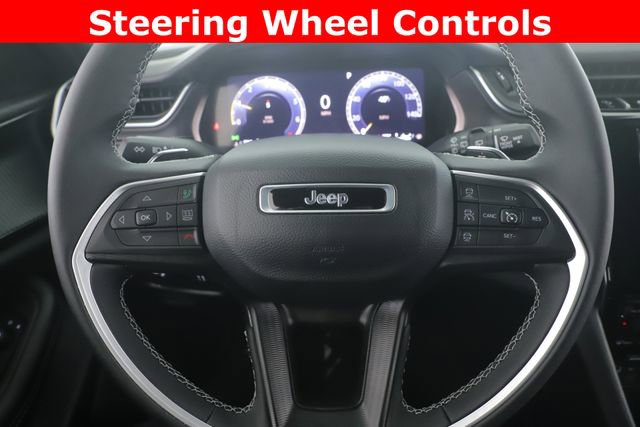 Used 2024 Jeep Grand Cherokee Laredo image 22