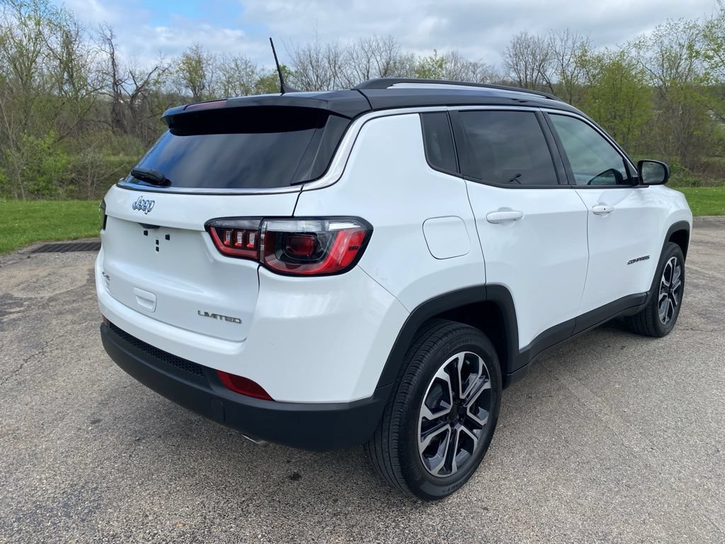 Used 2022 Jeep Compass Limited AWD/4WD image 3