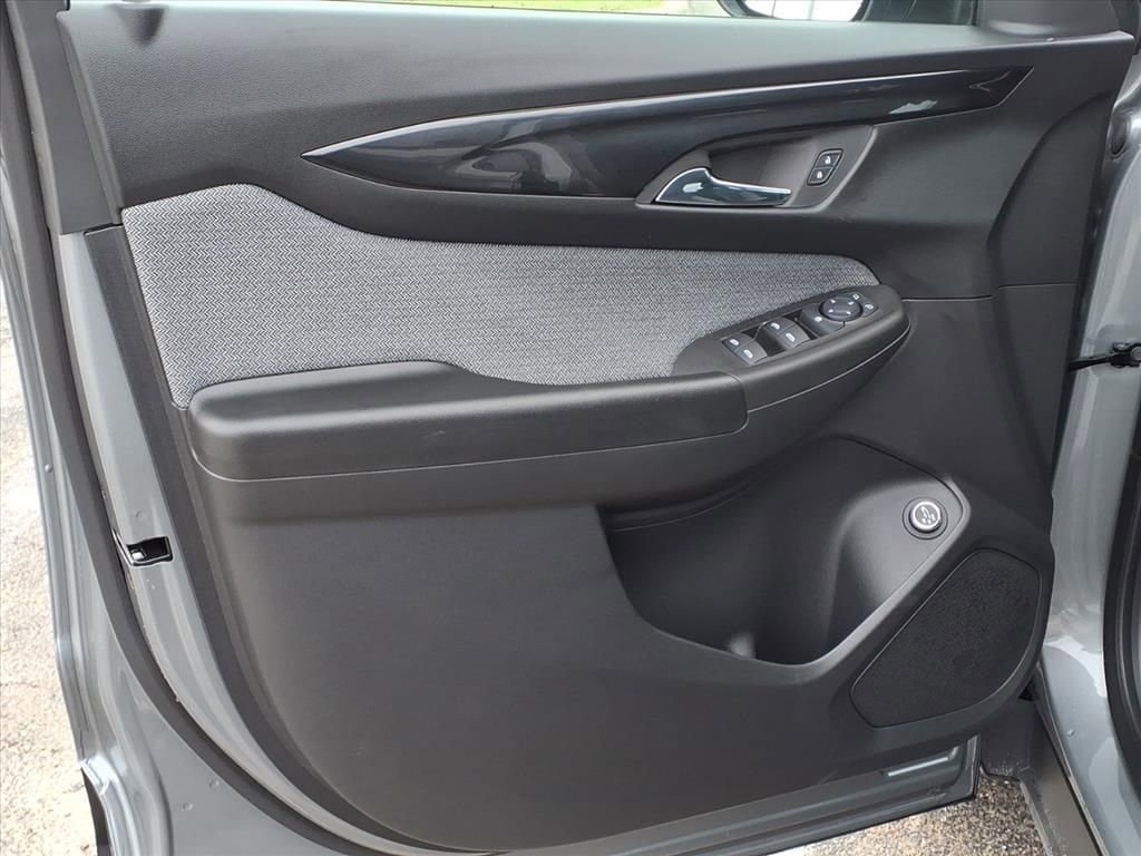 New 2026 Chevrolet TrailBlazer LT w/ Convenience Package FWD image 14
