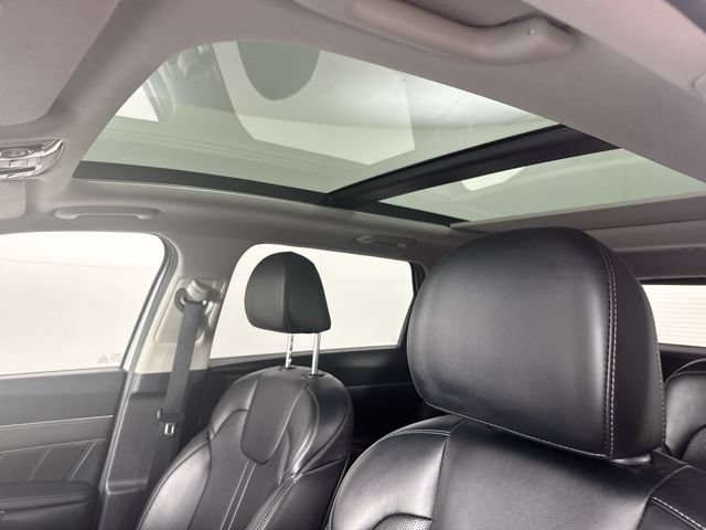 Used 2022 Kia Sorento SX w/ Panoramic Sunroof Package AWD/4WD image 18