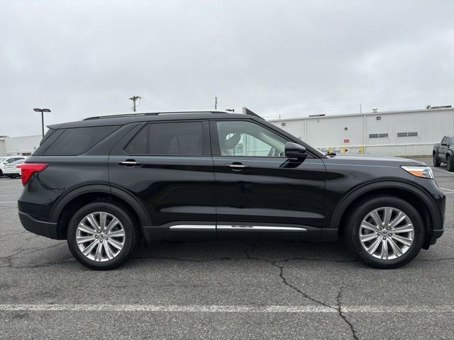 Used 2022 Ford Explorer Limited w/ Equipment Group 301A image 10
