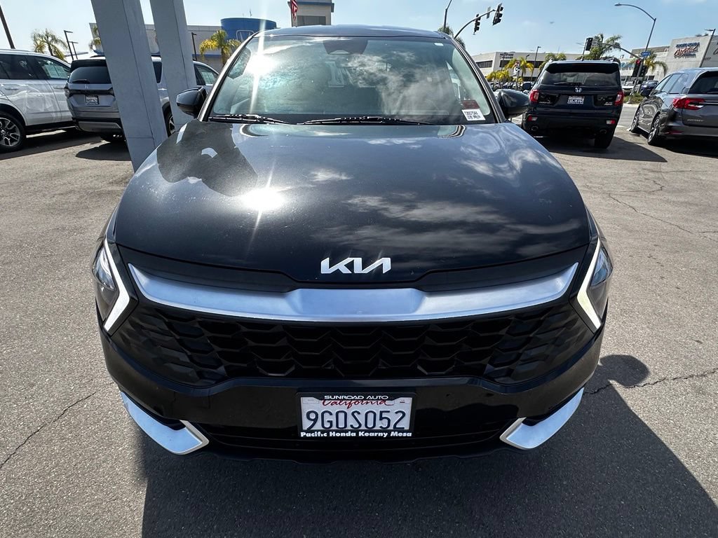 Used 2023 Kia Sportage LX FWD image 3
