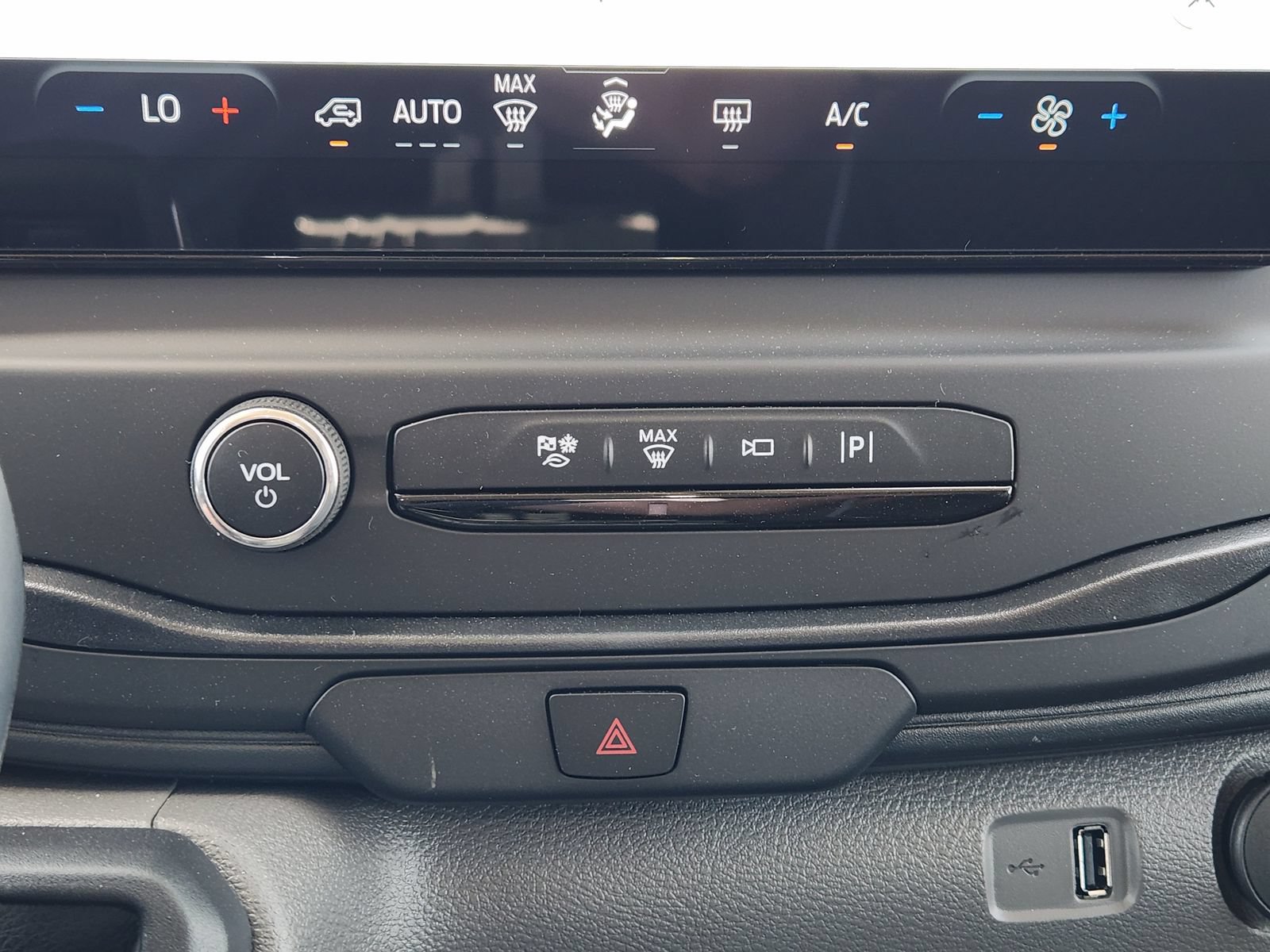 New 2026 Ford Transit 350 148 High Roof AWD image 17