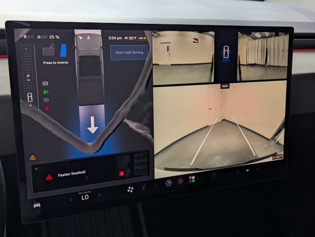 Used 2025 Tesla Cybertruck AWD Crew Cab image 15