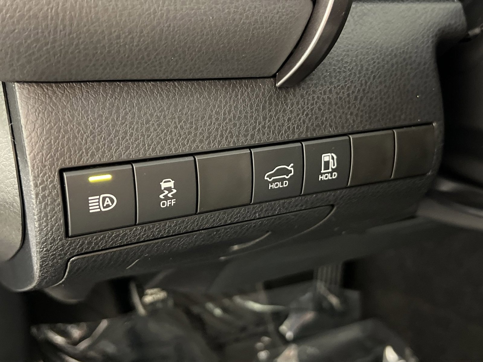 Used 2023 Toyota Camry SE image 31