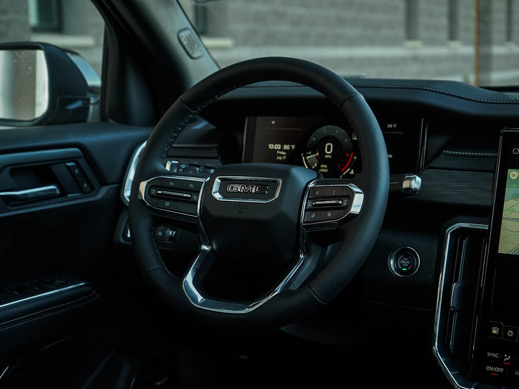 New 2026 GMC Acadia Elevation w/ Black Edition AWD/4WD image 17