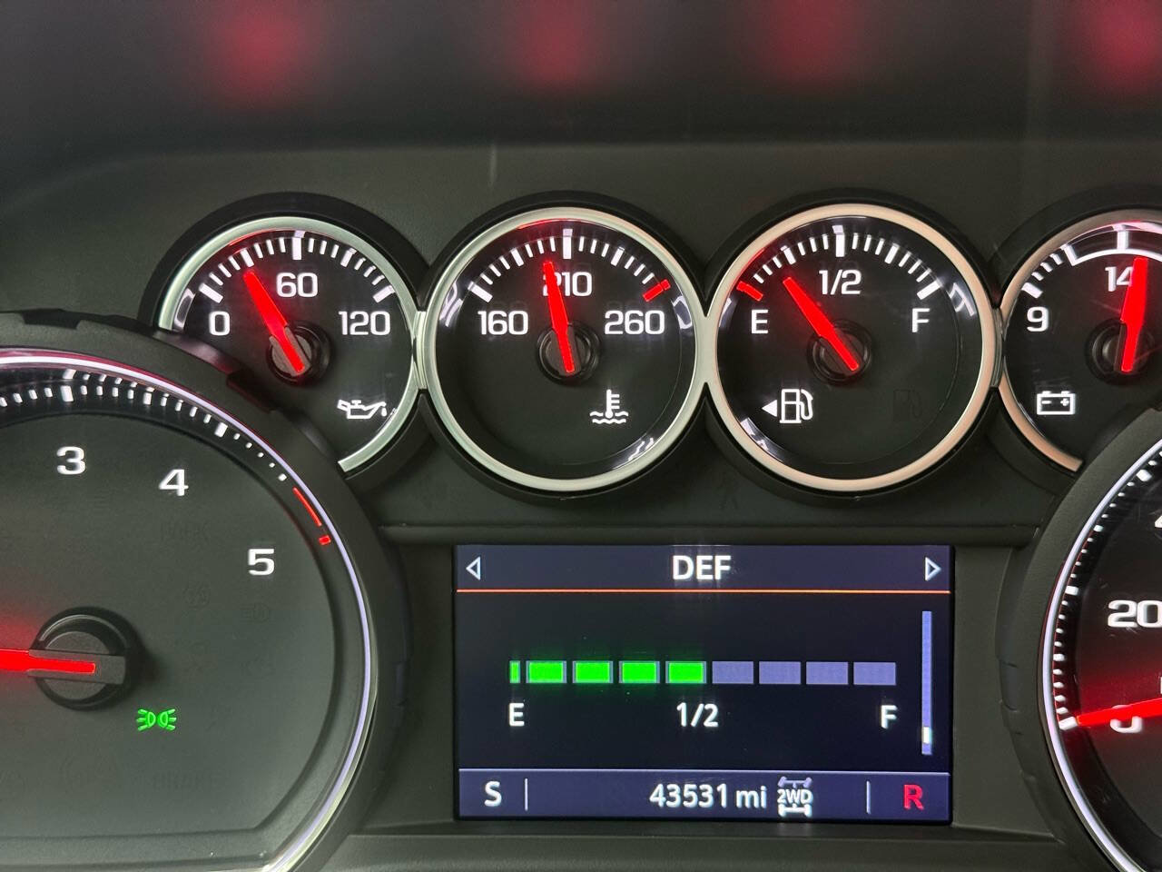 Used 2021 Chevrolet Silverado 2500 LT w/ Convenience Package image 65