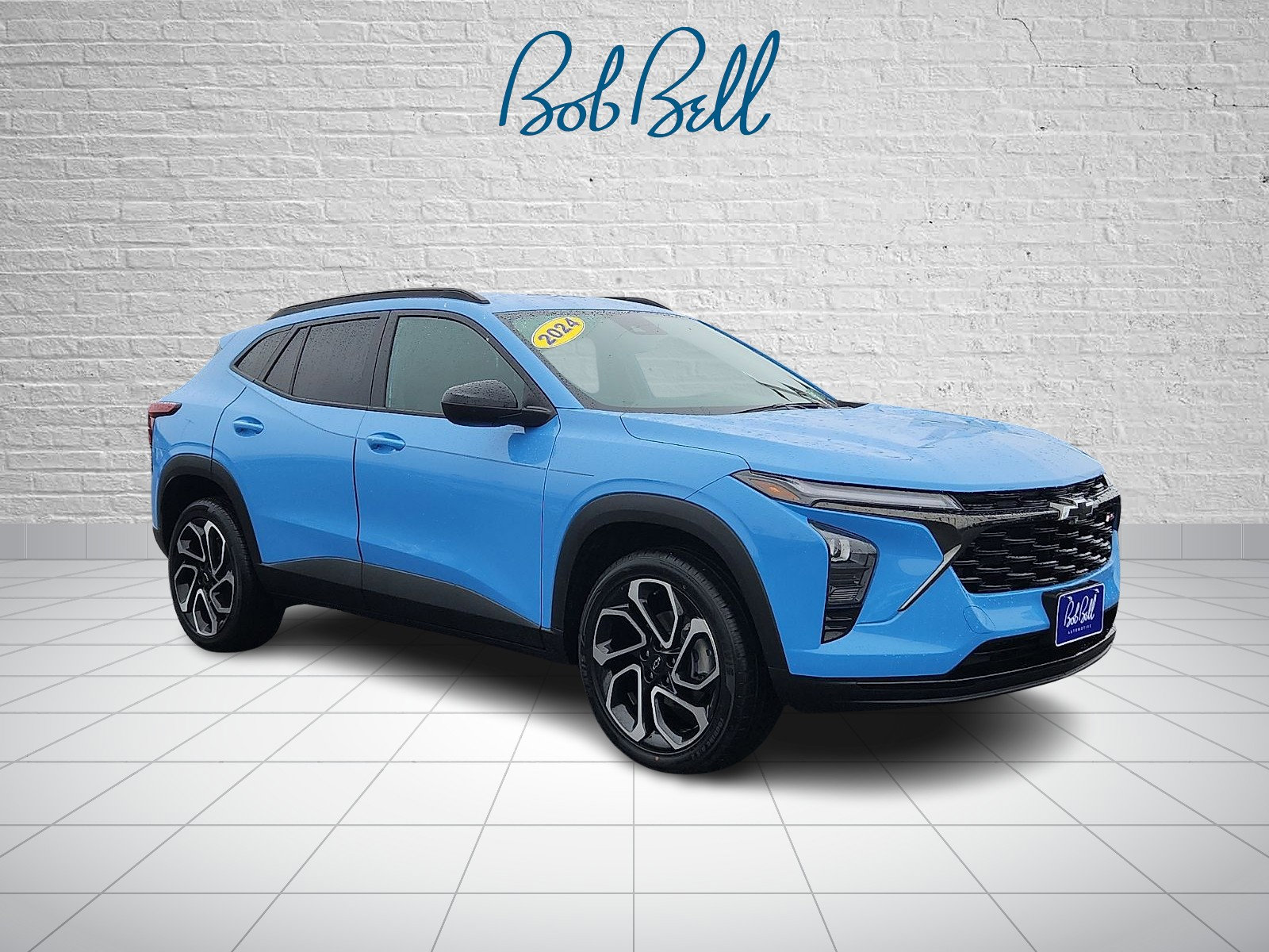 Certified 2024 Chevrolet Trax RS w/ Driver Confidence Package image 1