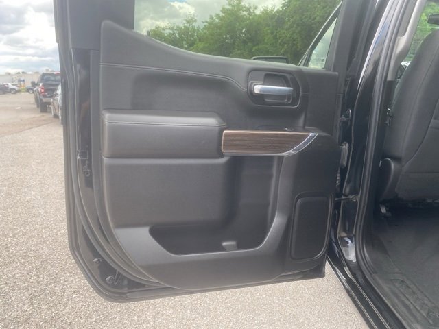 Used 2021 Chevrolet Silverado 1500 RST w/ Z71 Off-Road Package image 15