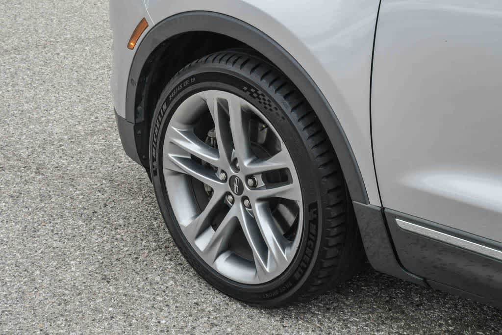 Used 2017 Lincoln MKC Reserve AWD/4WD image 10