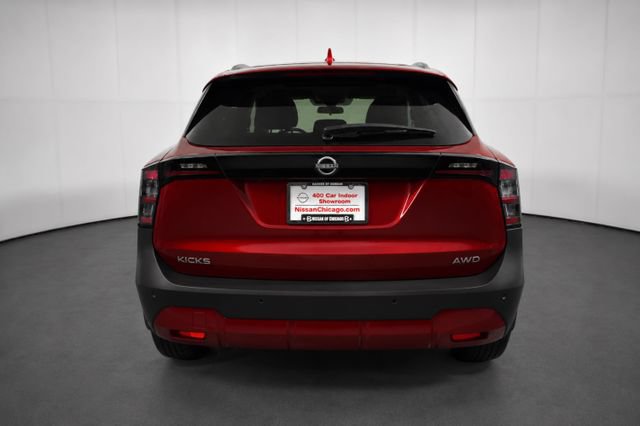 Certified 2025 Nissan Kicks SV w/ SV Premium Package AWD/4WD image 5