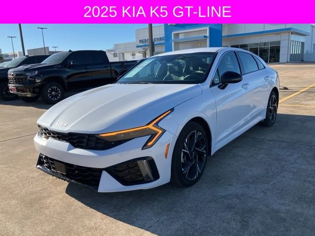 Used 2025 Kia K5 GT-Line image 3