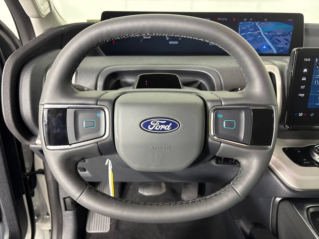 New 2027 Ford Expedition Active RWD image 17