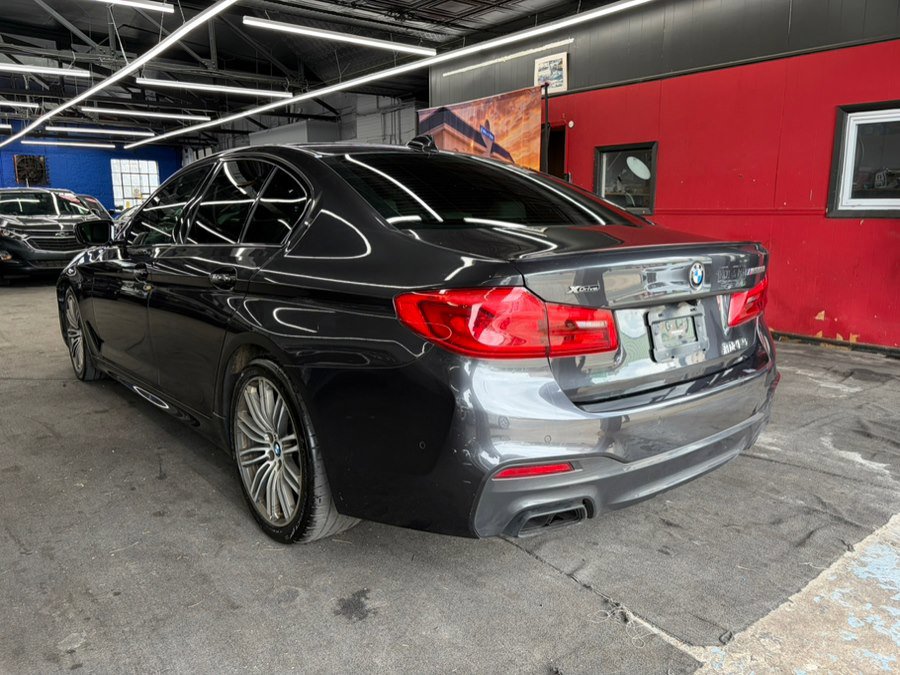 Used 2018 BMW M550i xDrive AWD/4WD image 6