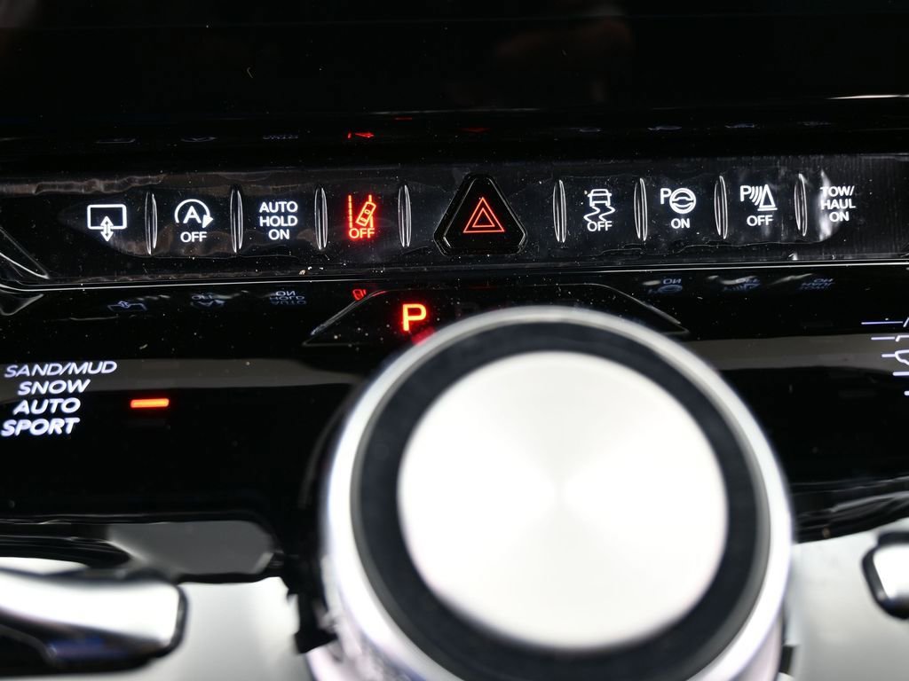 New 2026 Jeep Grand Wagoneer L Summit image 21