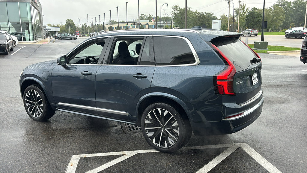 New 2027 Volvo XC90 T8 Plus AWD/4WD image 4