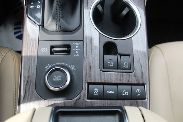 Used 2020 Toyota Highlander Limited image 23