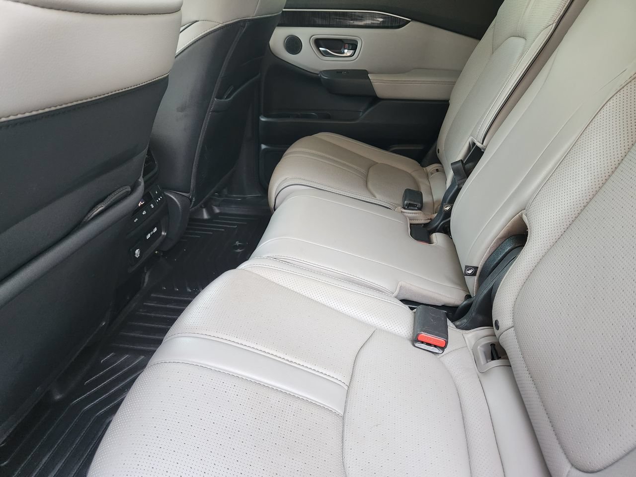 Certified 2023 Honda Pilot Elite image 29