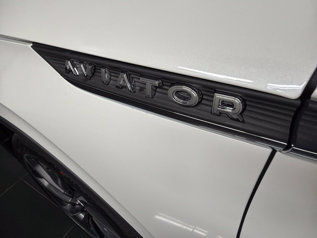 New 2027 Lincoln Aviator Reserve AWD/4WD image 40