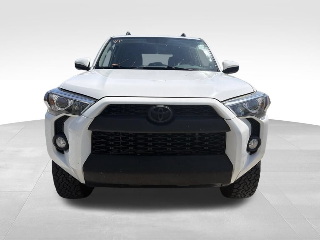 Used 2016 Toyota 4Runner SR5 AWD/4WD image 19