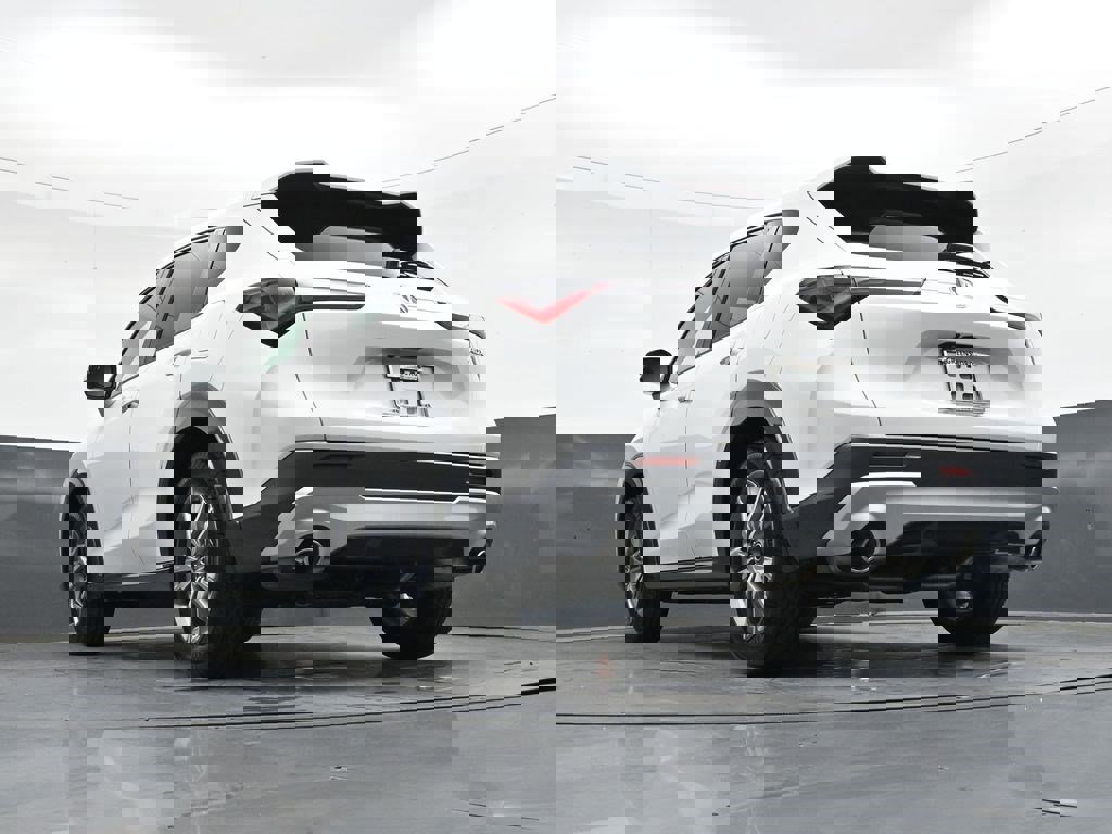 Used 2025 Acura ADX FWD image 30