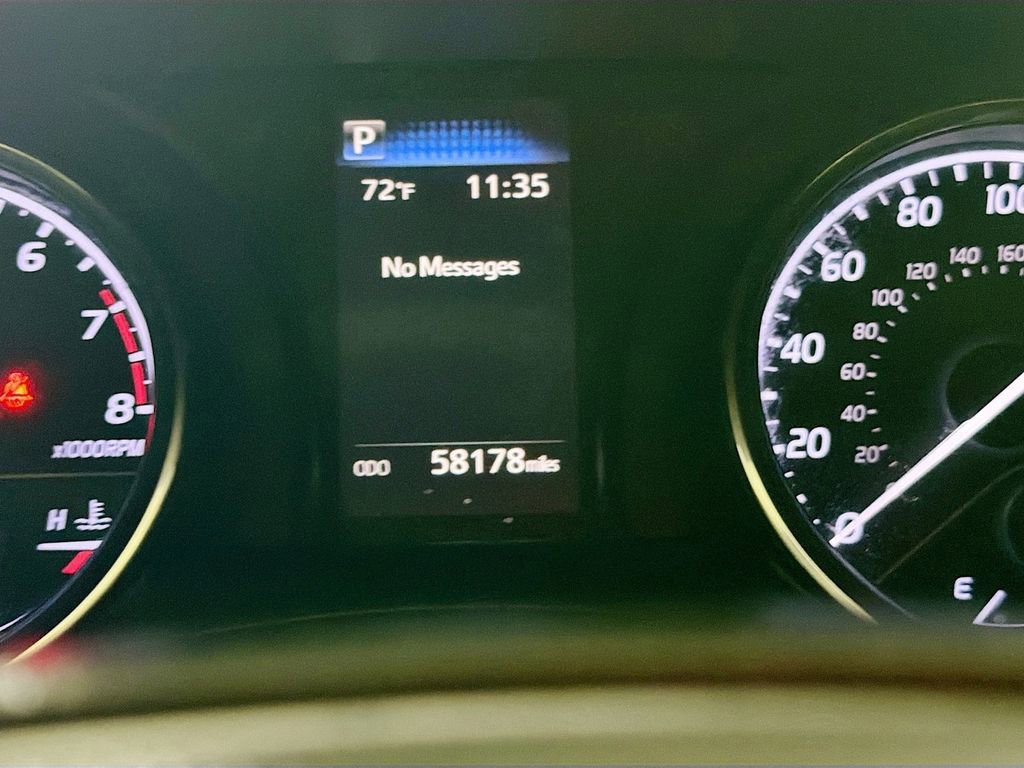 Used 2020 Toyota Camry LE FWD image 13