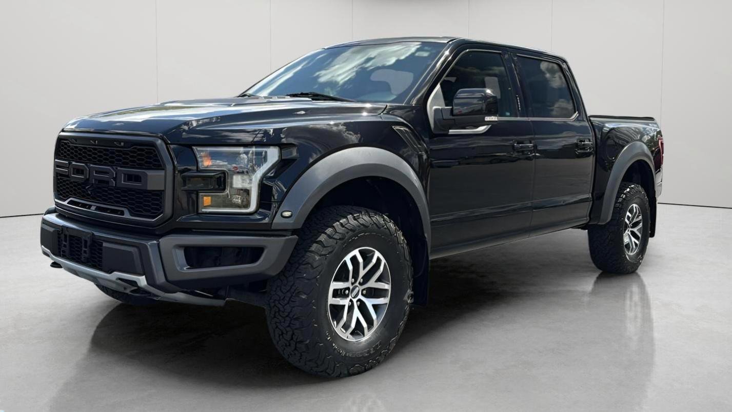 Used 2017 Ford F150 Raptor w/ Equipment Group 802A Luxury image 9