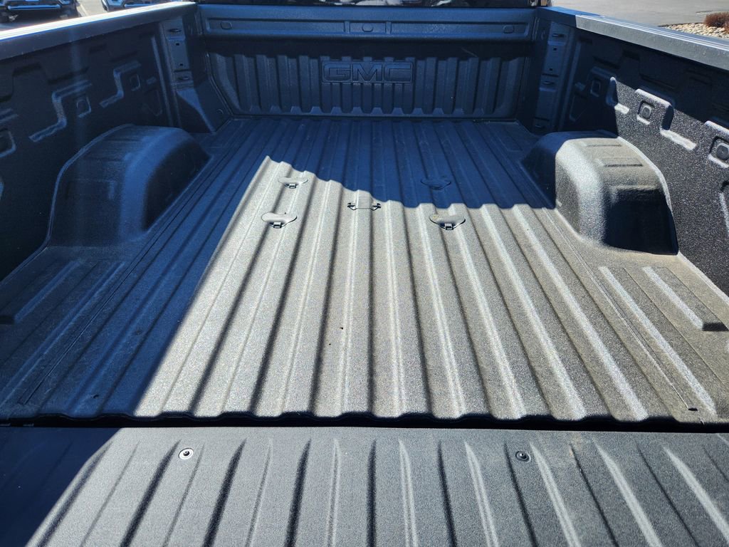 New 2026 GMC Sierra 2500 AT4 w/ AT4 Premium Plus Package image 8