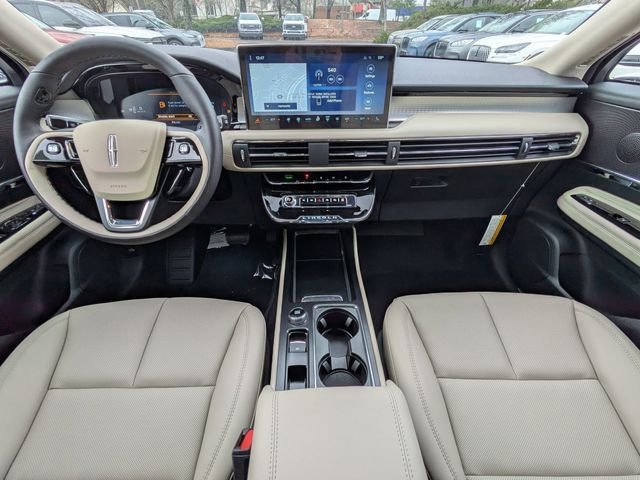 New 2026 Lincoln Corsair Premiere image 13