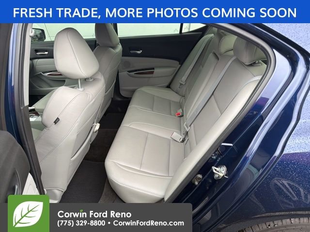 Used 2015 Acura TLX w/ Technology Package FWD image 9