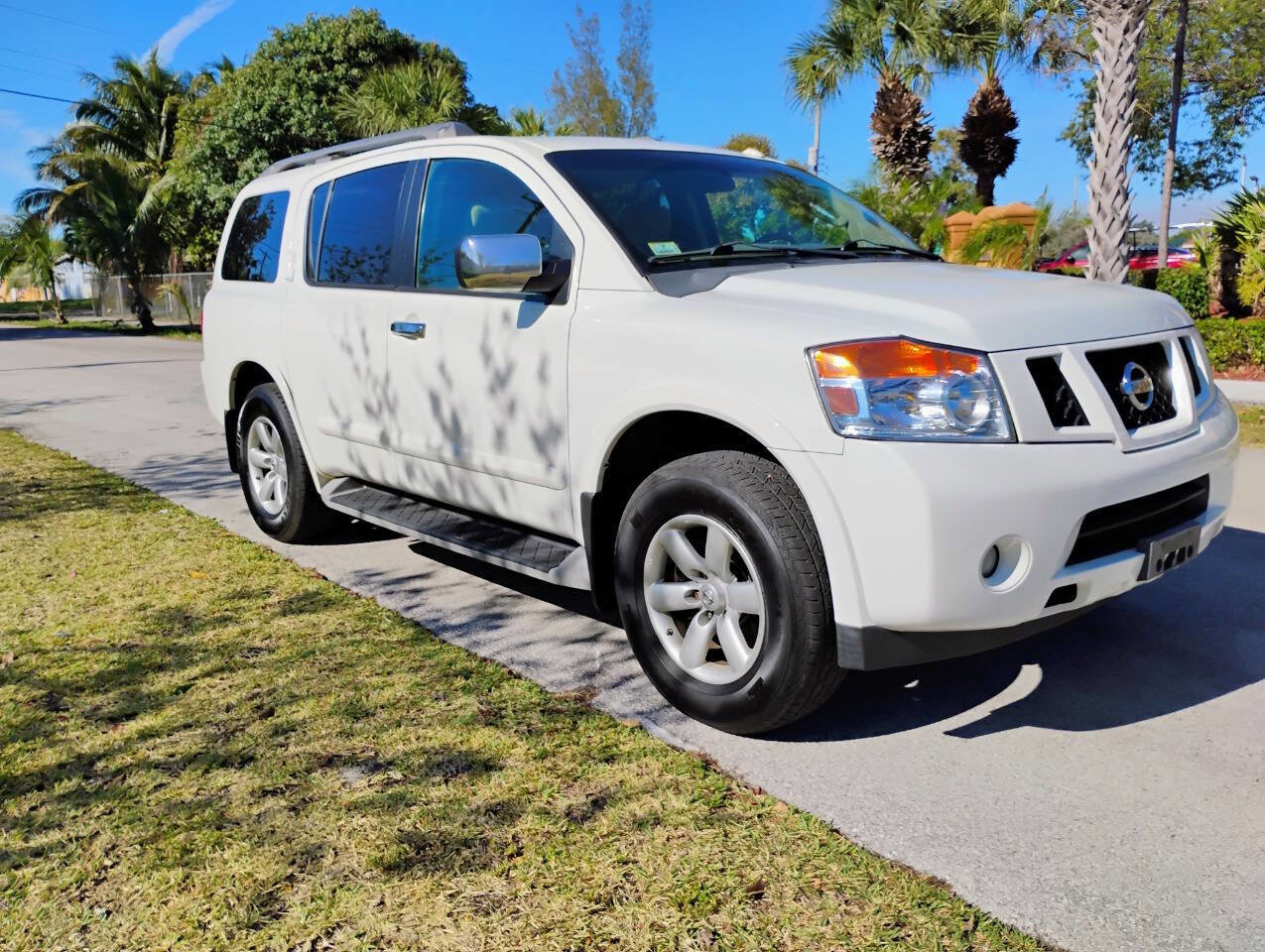 Used 2011 Nissan Armada SV