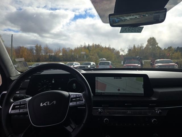 Used 2023 Kia Telluride SX image 37