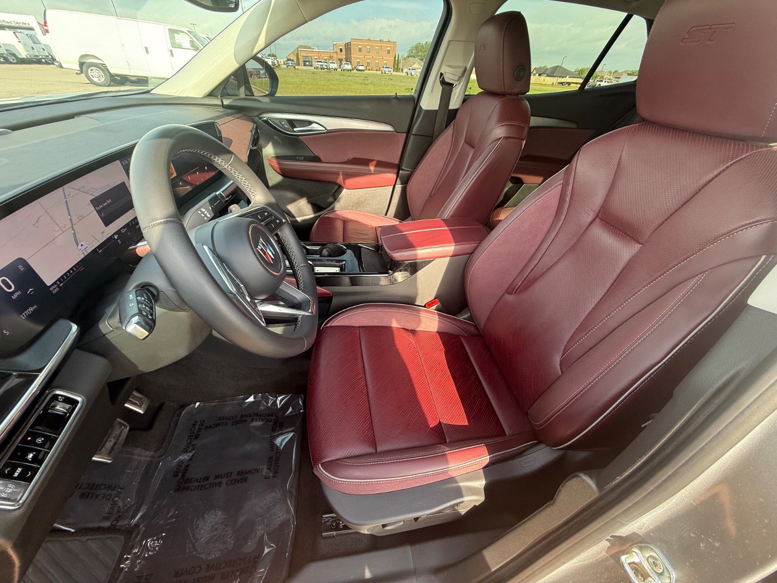 Used 2025 Buick Envision Sport Touring AWD/4WD image 9