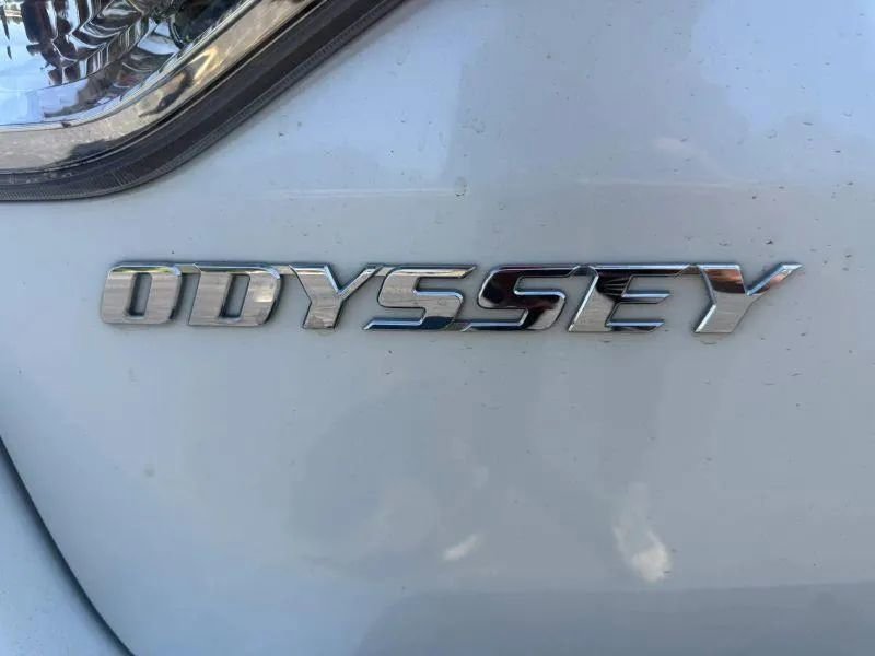 Used 2016 Honda Odyssey SE image 9