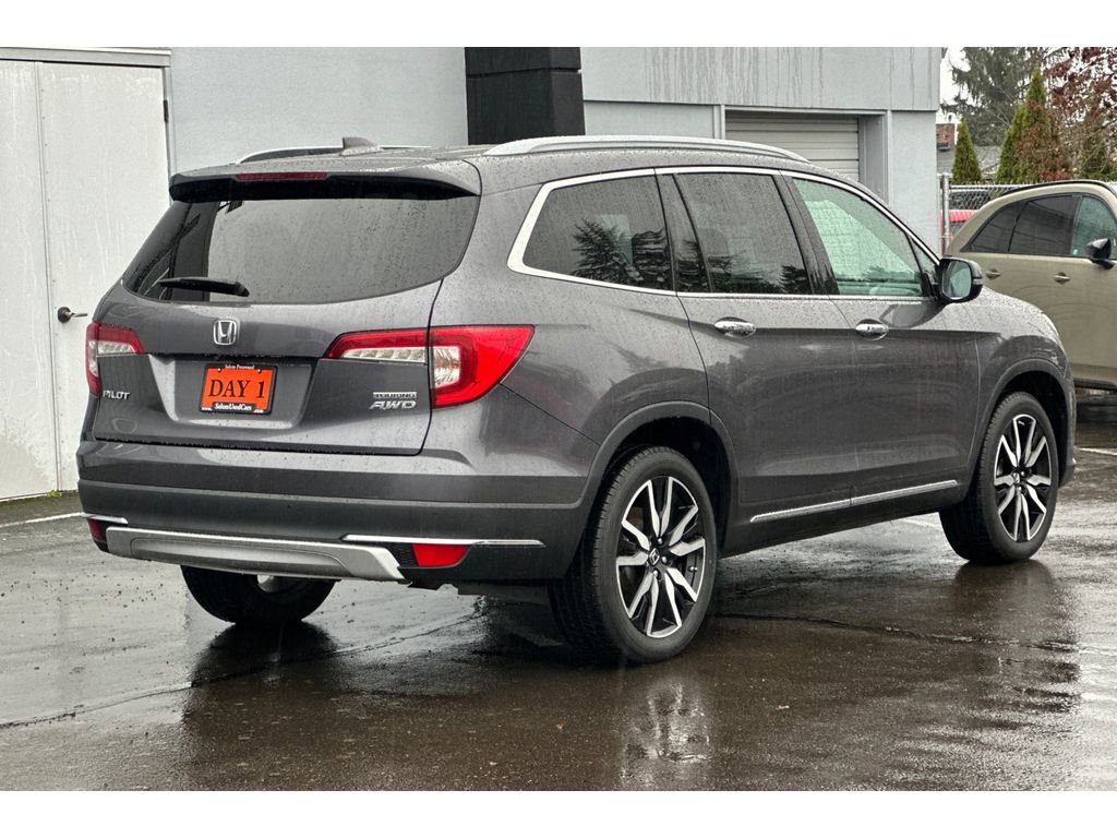 Used 2019 Honda Pilot Touring image 5