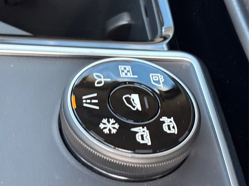 New 2025 Nissan Pathfinder SL image 35