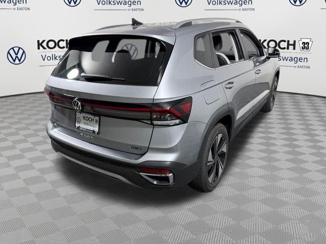 New 2026 Volkswagen Taos SE AWD/4WD image 8