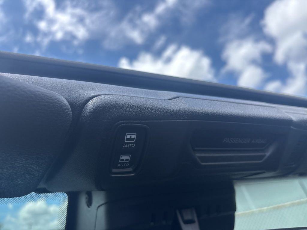 Used 2025 Jeep Wrangler Sport S image 51