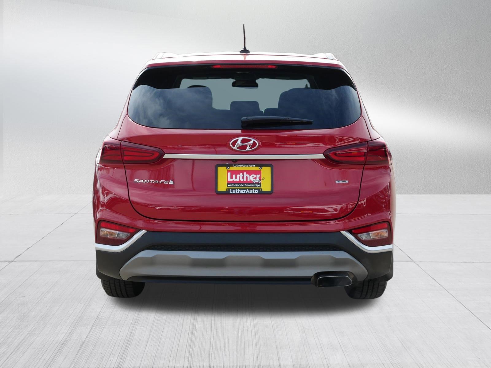 Used 2019 Hyundai Santa Fe SE AWD/4WD image 5