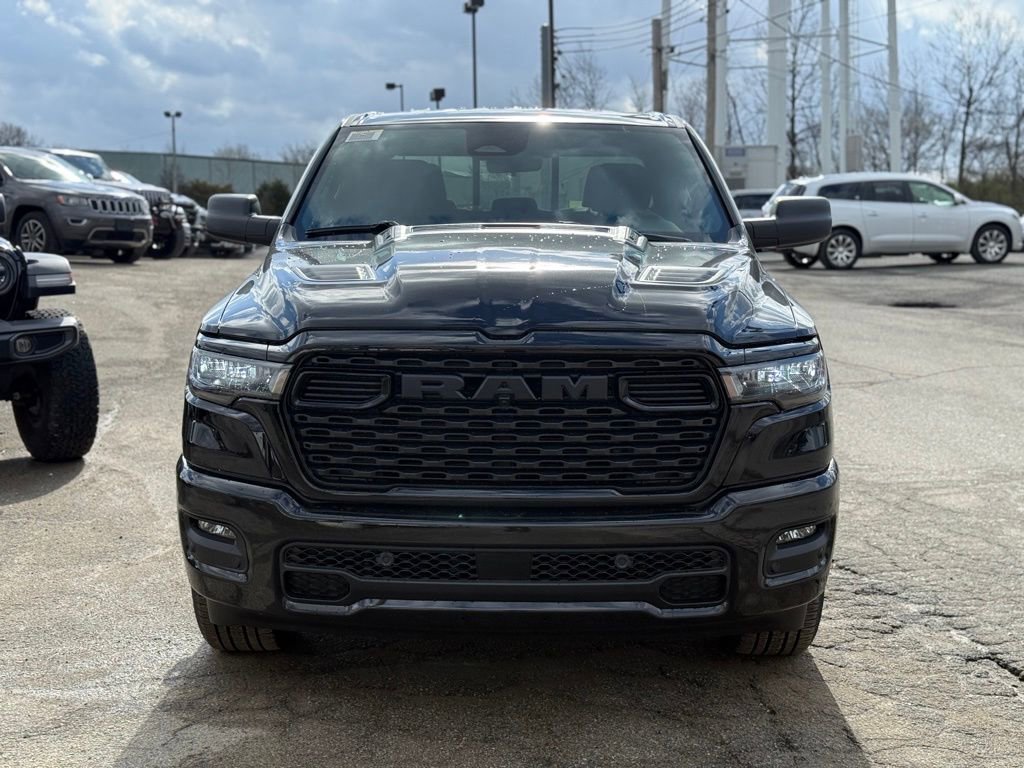 New 2026 RAM 1500 Express AWD/4WD image 3